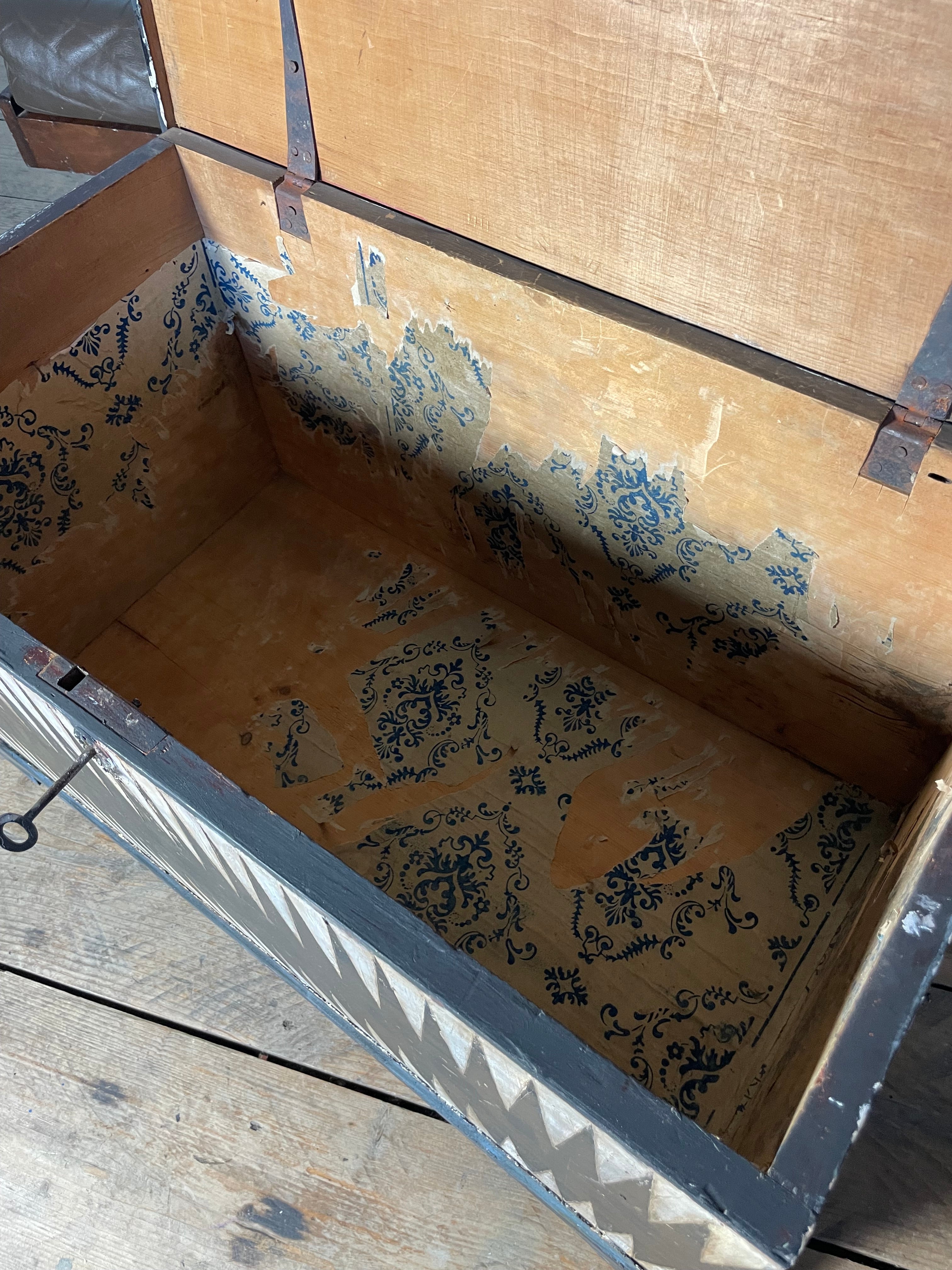 Vintage Pine Folk Art Blanket Storage Box