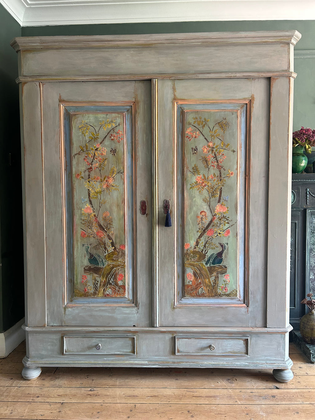 Vintage Painted Double wardrobe with Inlaid Chinoiserie