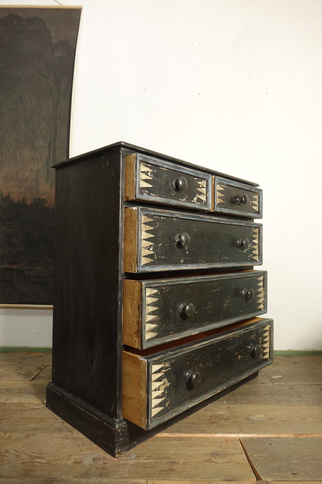 Vintage Folk Art Chest of Drawers