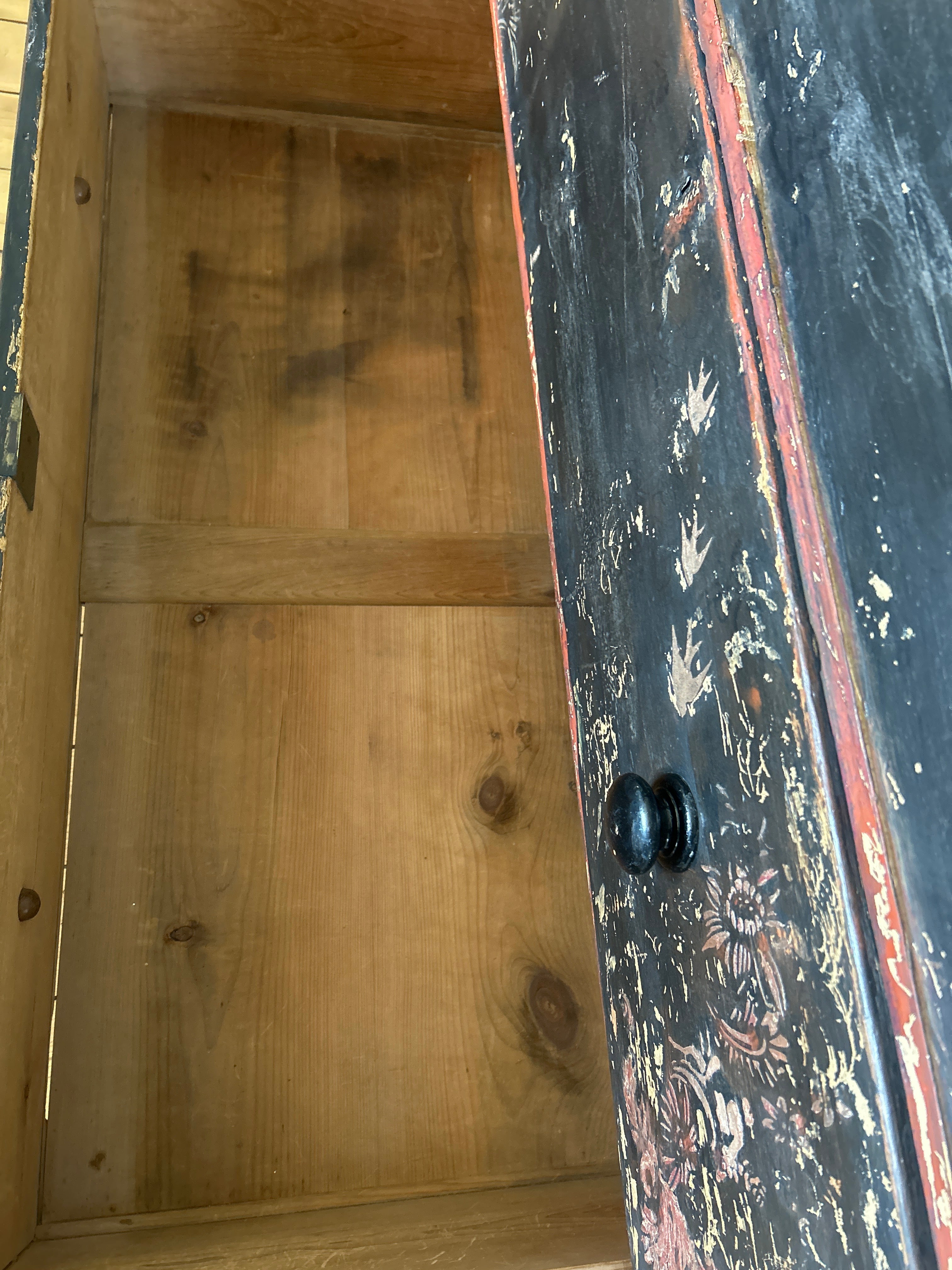 Antique Painted Drawers with Chinoiserie