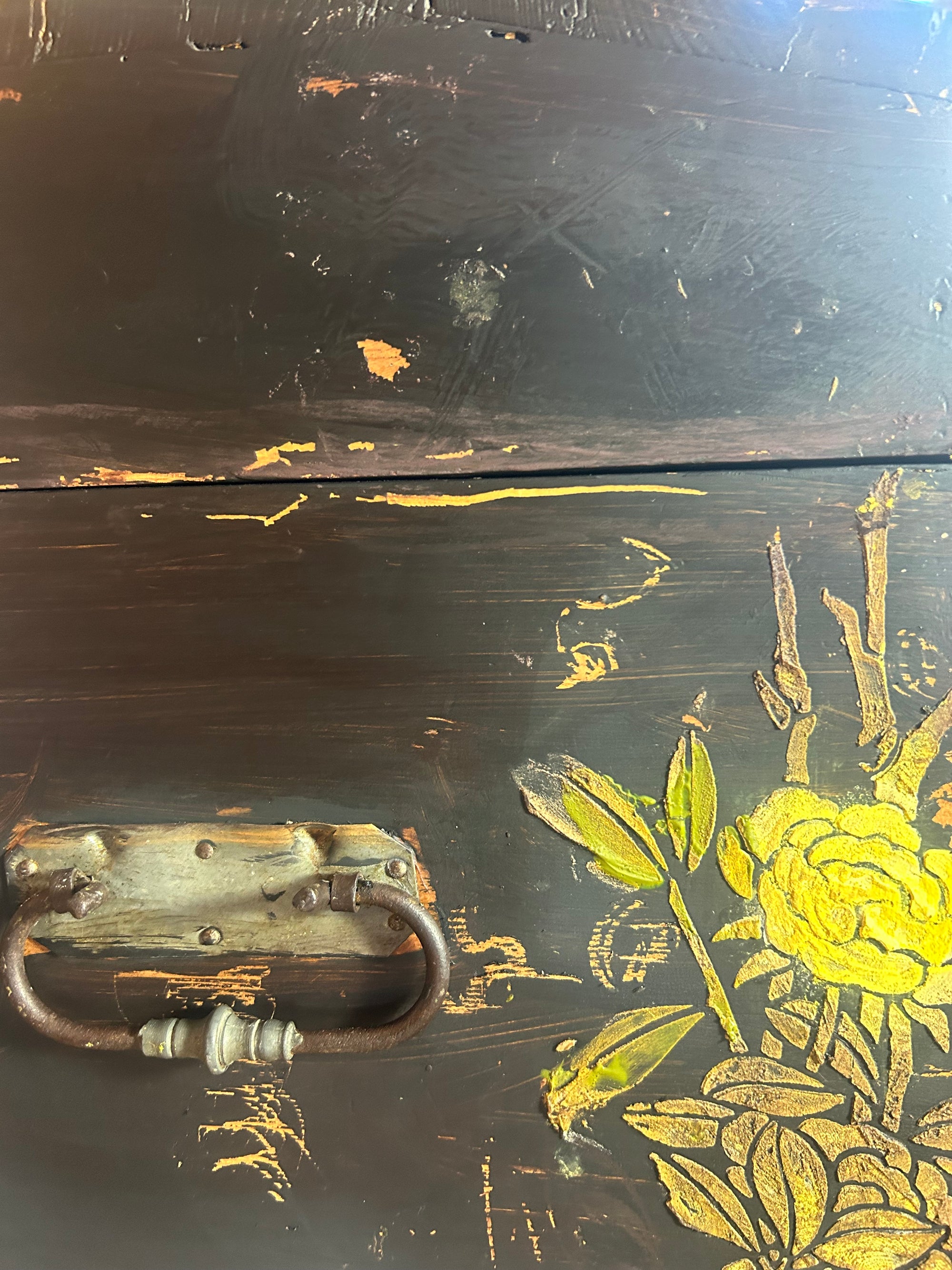 Vintage Painted Pine Blanket Box with Inlaid Chinoiserie