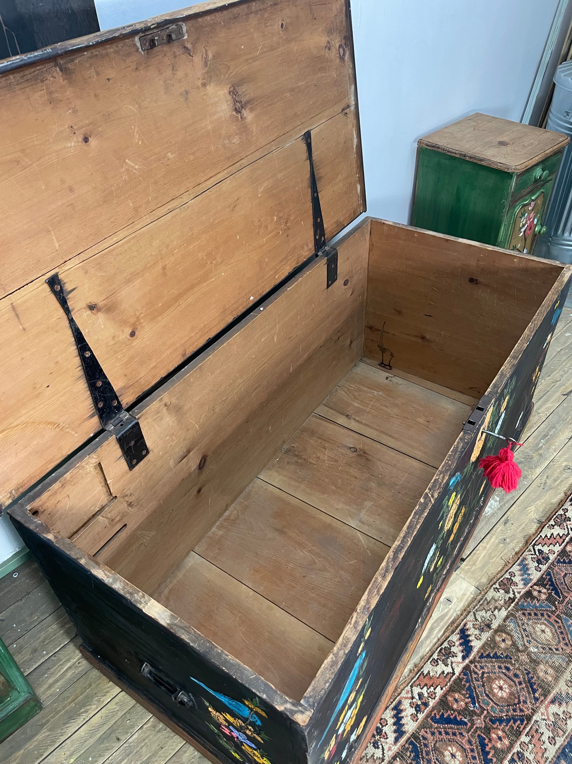 Vintage Painted Pine Blanket Box with Bird Chinoiserie