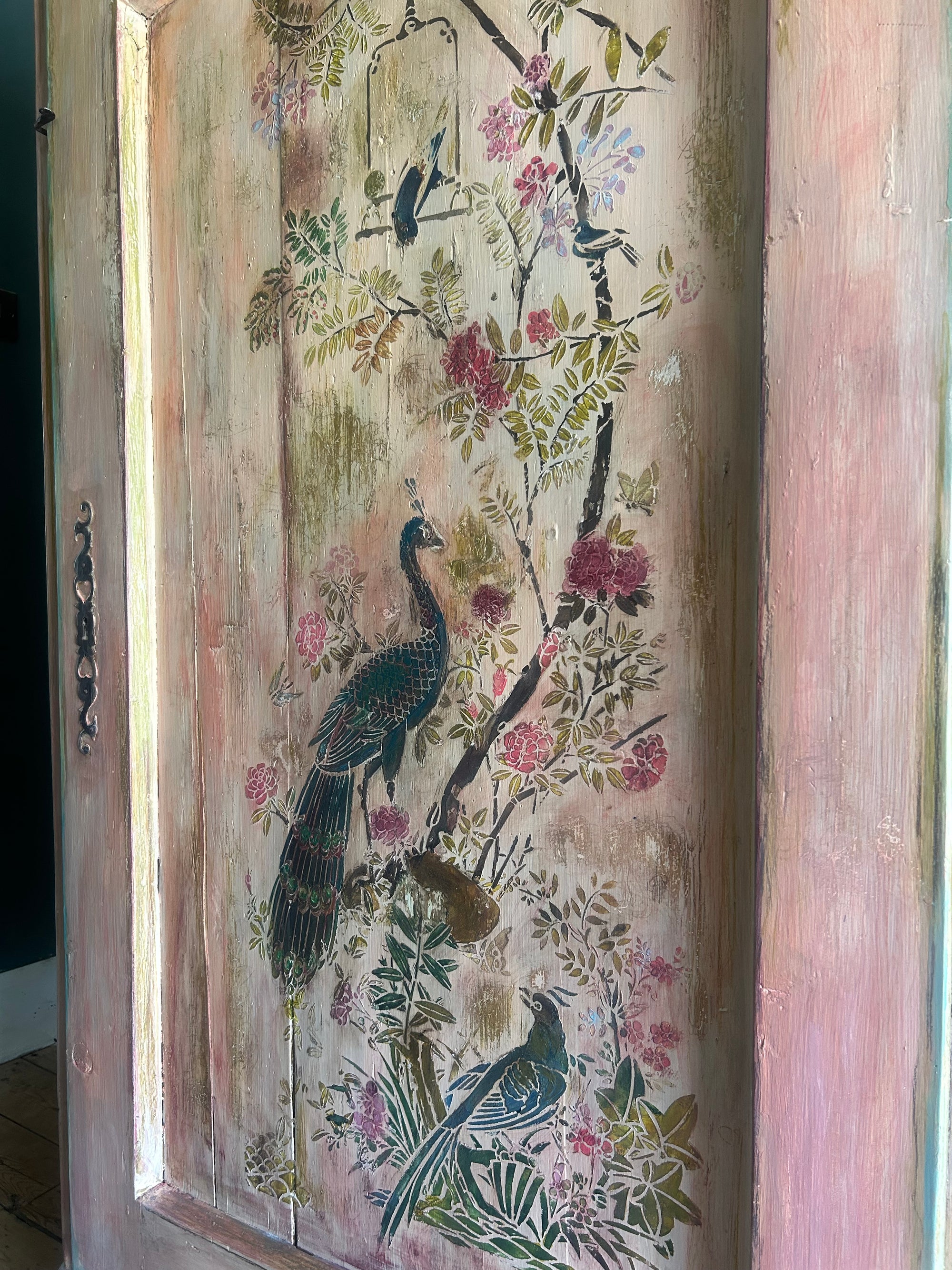 Vintage French Linen Press /Wardrobe with Inlaid Chinoiserie
