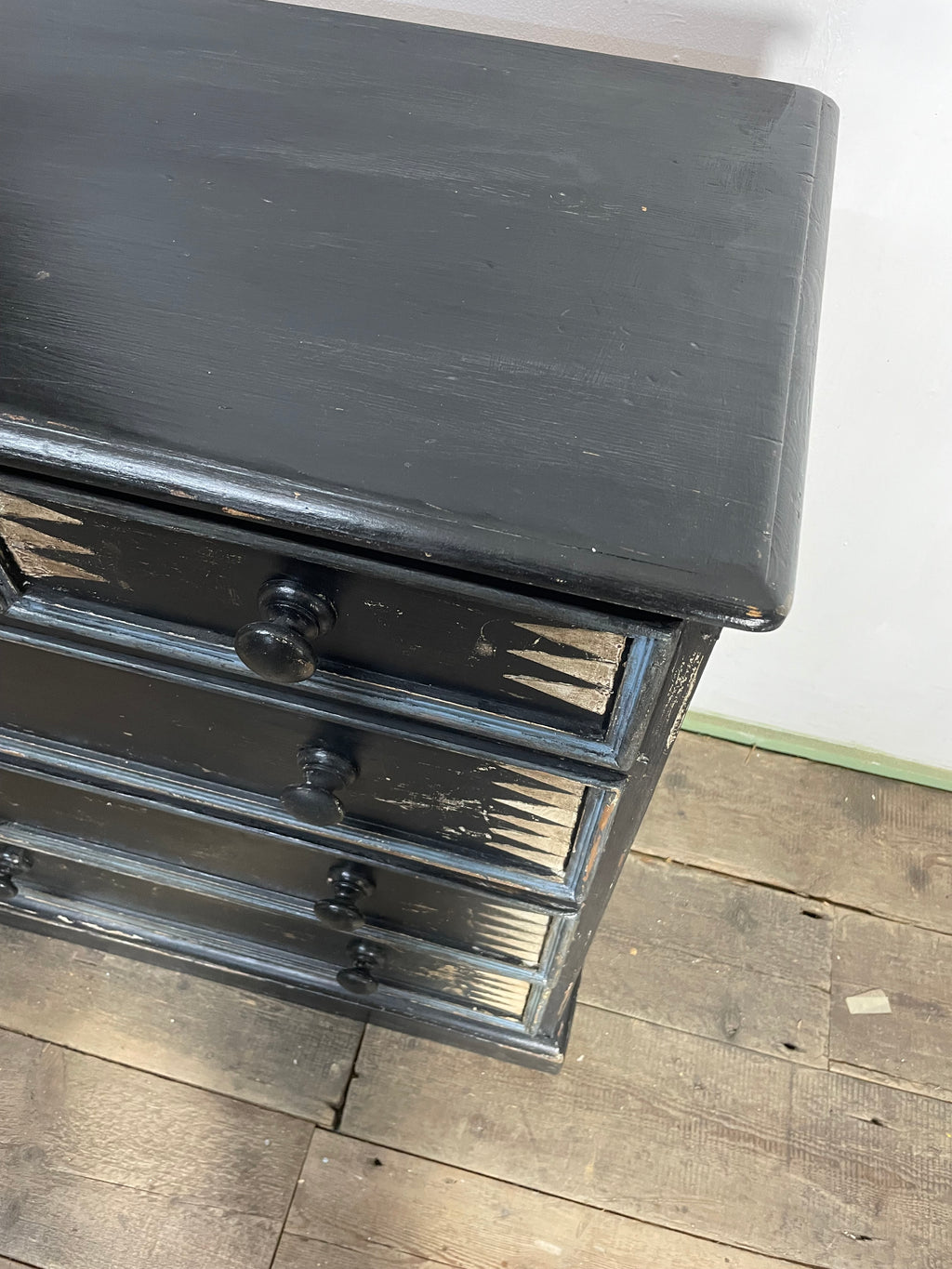 Vintage Folk Art Chest of Drawers