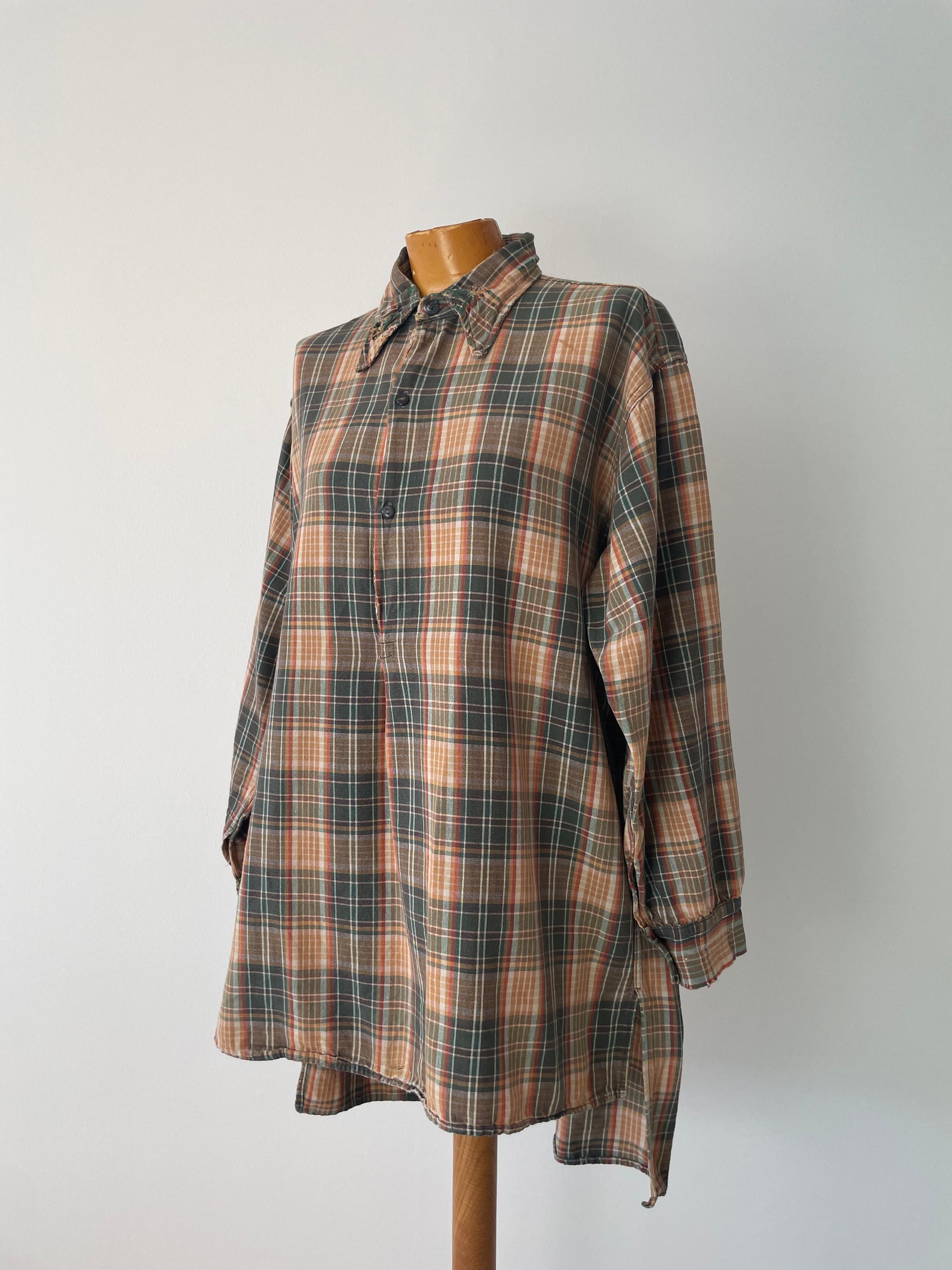 Vintage French Plaid Workwear Peasant Shirt