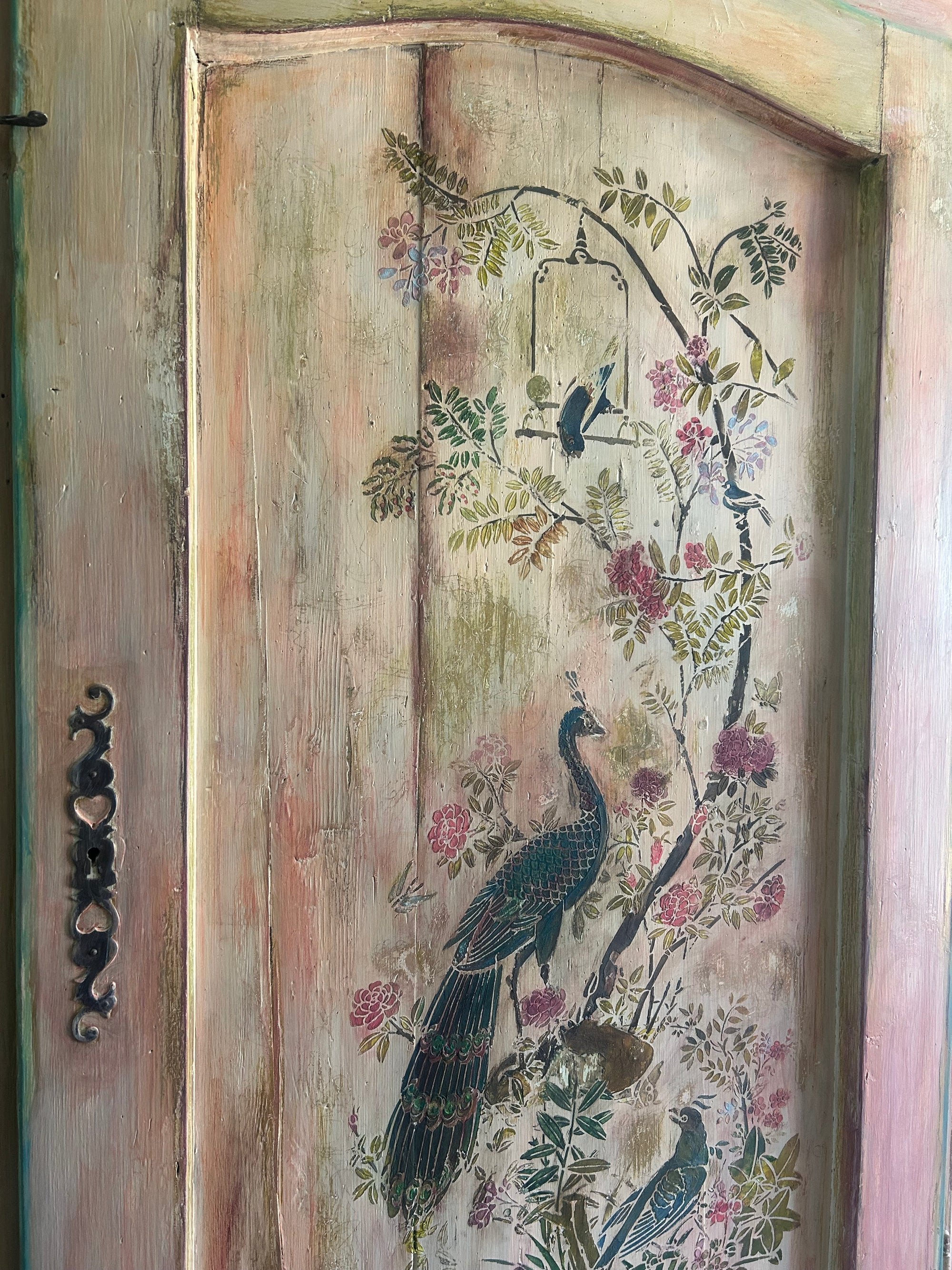 Vintage French Linen Press /Wardrobe with Inlaid Chinoiserie