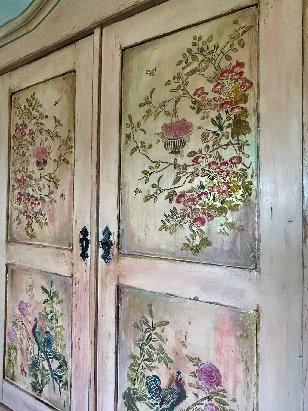 Vintage Painted Pine Double Wardrobe with Inlaid Chinoiserie