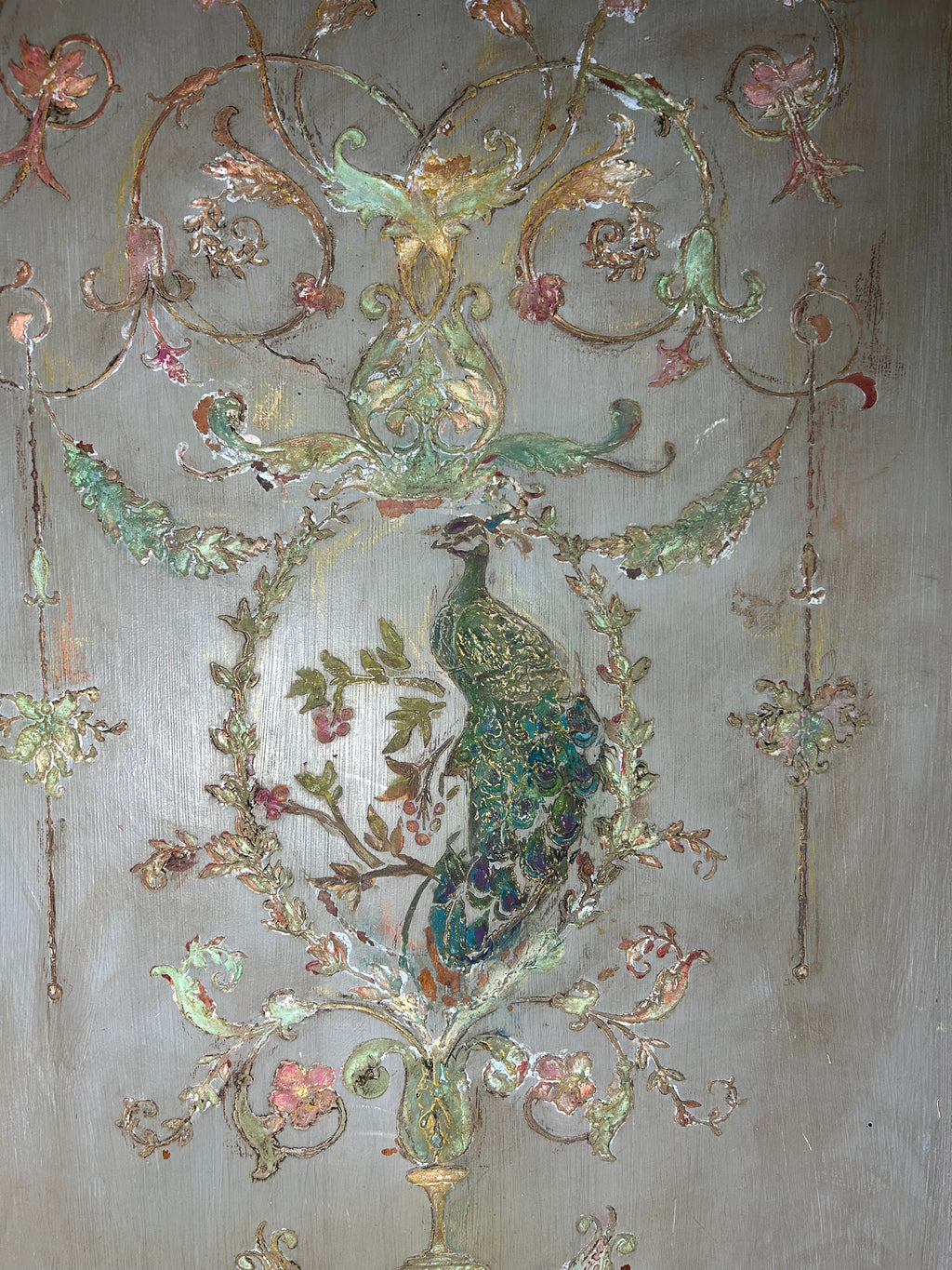 Vintage French Painted Linen Press/Wardrobe with Inlaid Chinoiserie