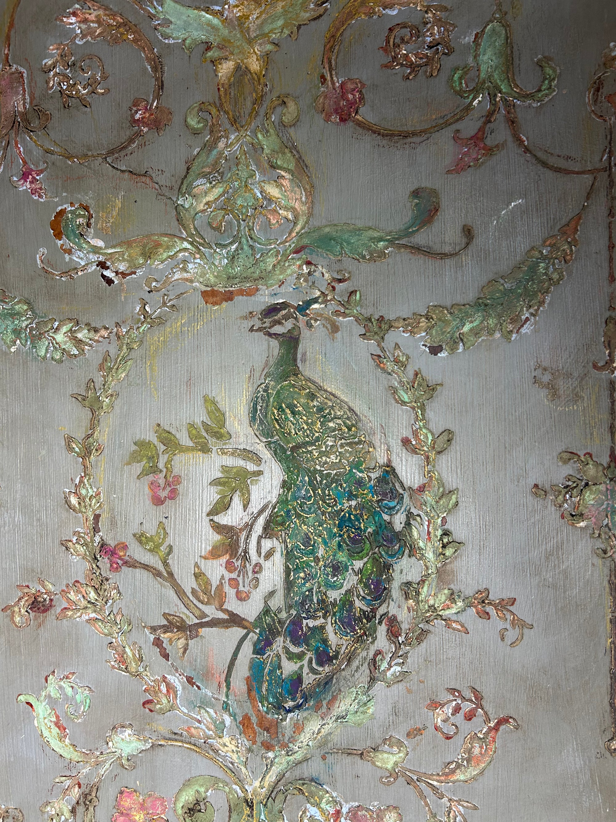 Vintage French Painted Linen Press/Wardrobe with Inlaid Chinoiserie