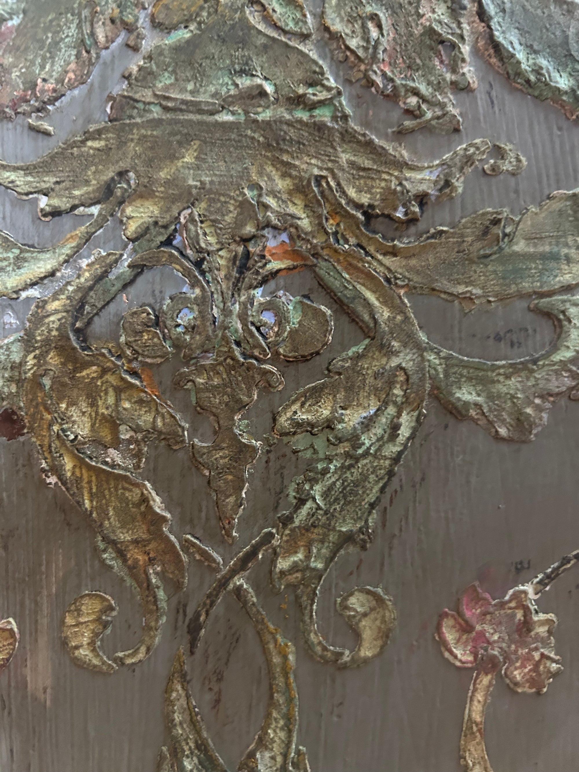 Vintage French Painted Linen Press/Wardrobe with Inlaid Chinoiserie