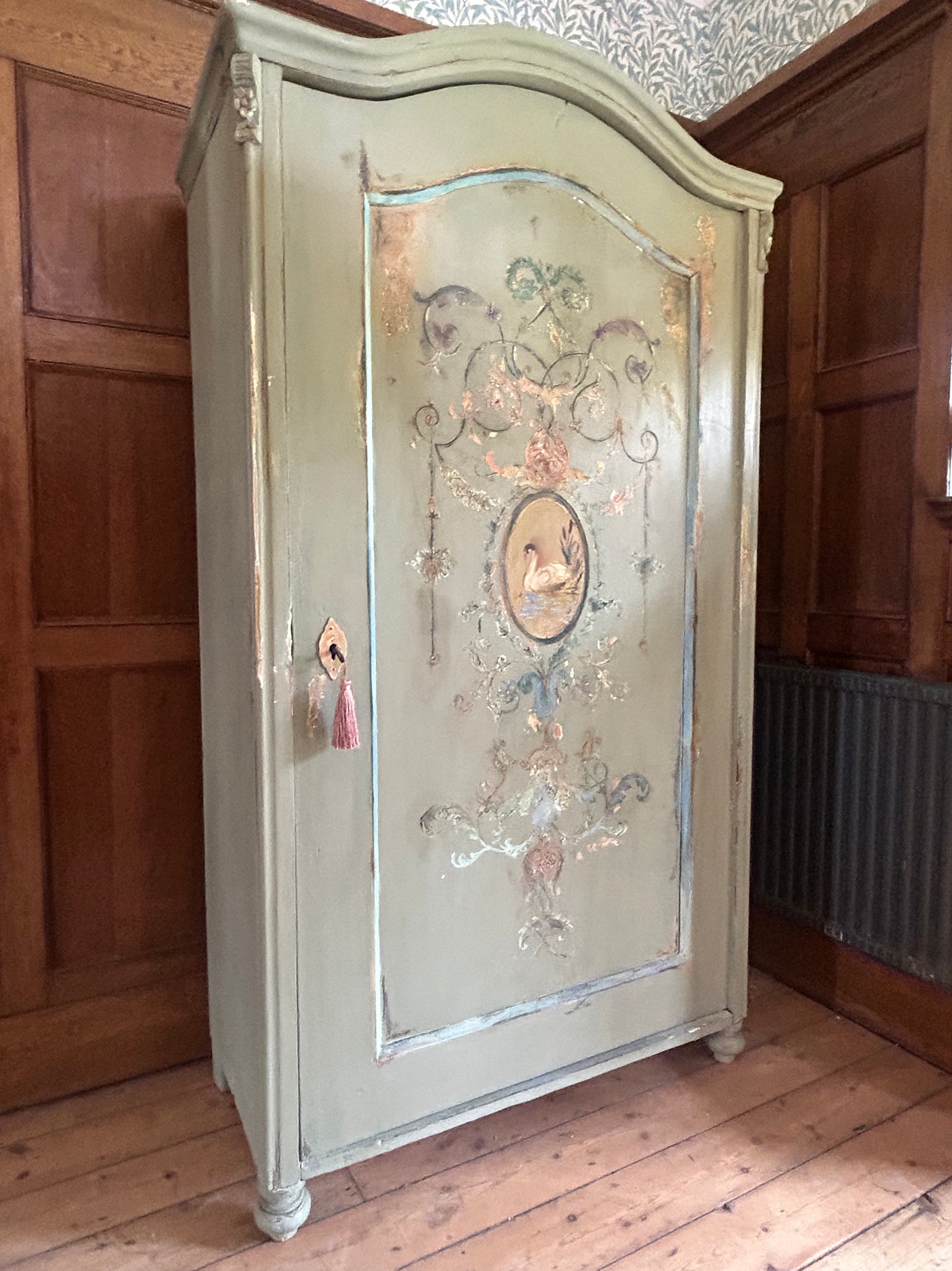Vintage Painted Pine Wardrobe/Armoire with Inlaid swan Chinoiserie