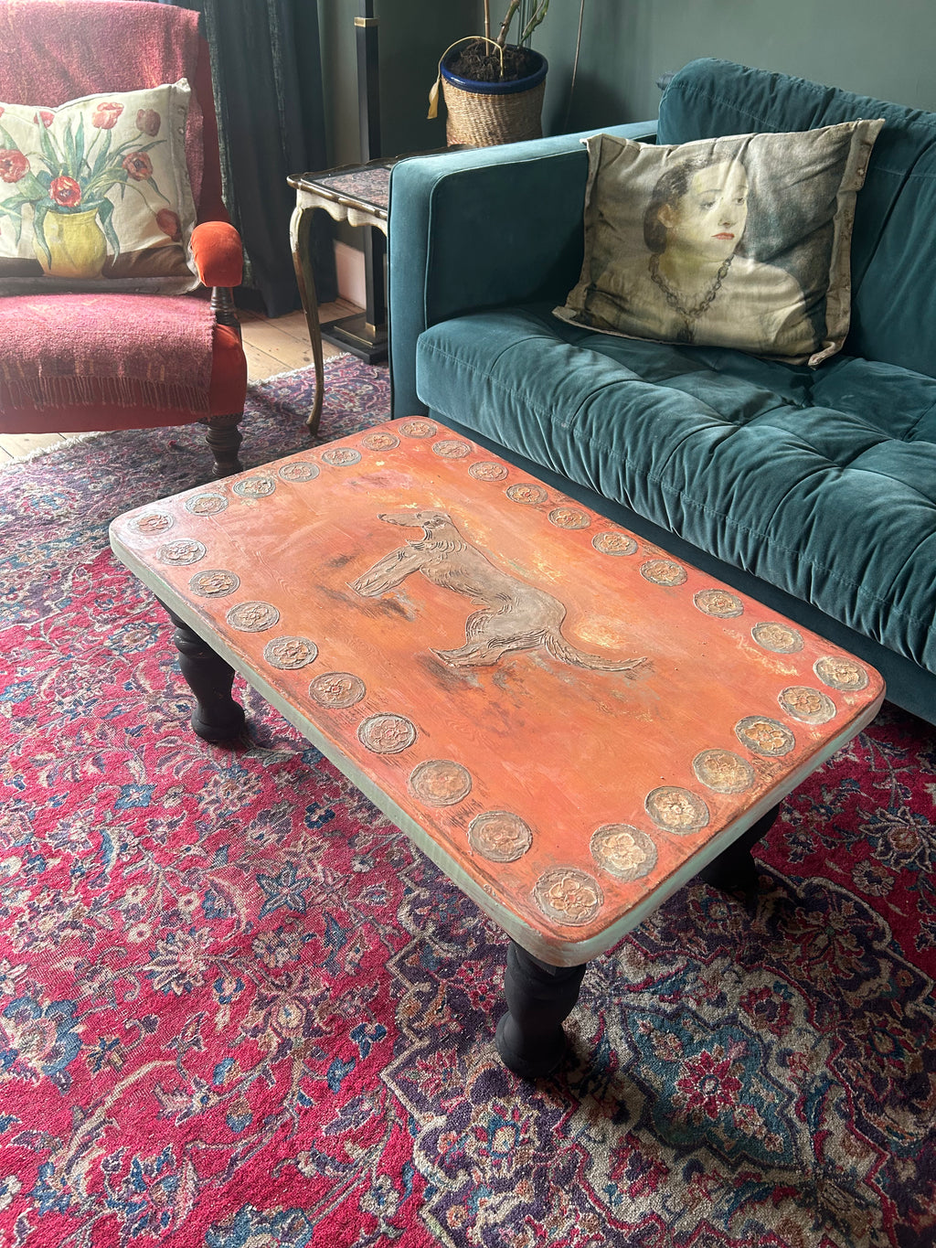 Bloomsbury inspired Hound Table