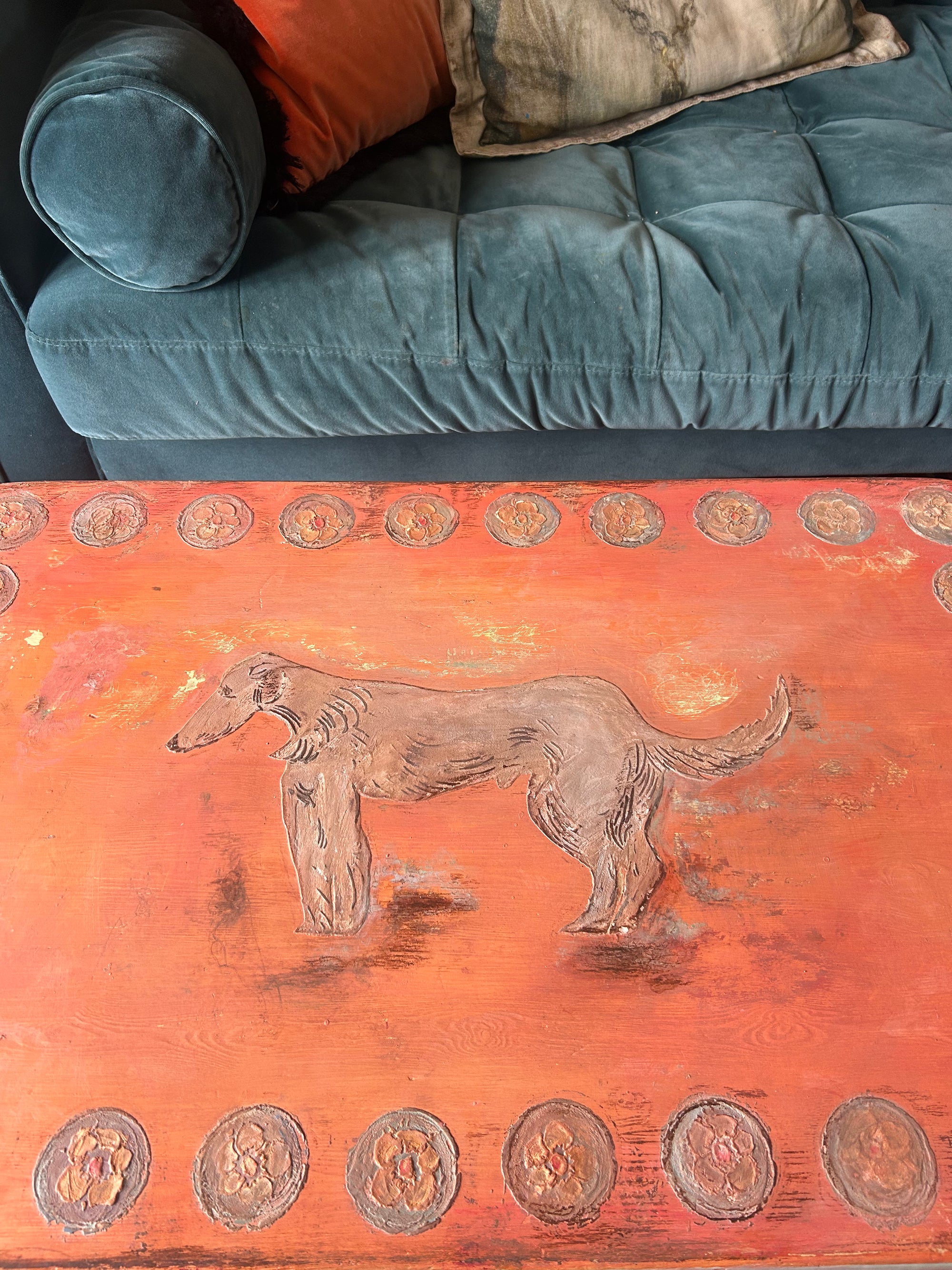 Bloomsbury inspired Hound Table