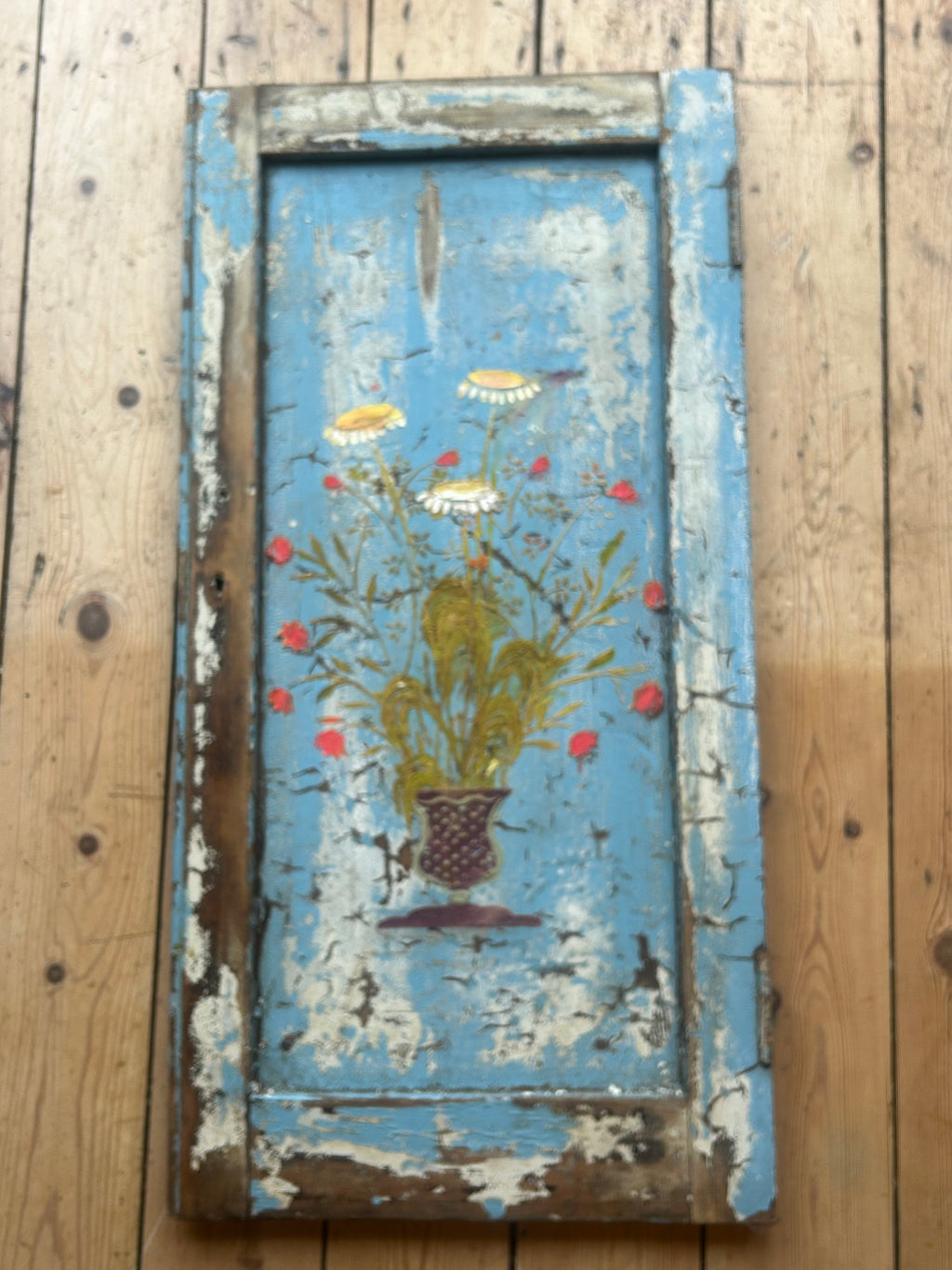 Reclaimed Door Hanging with Daisies
