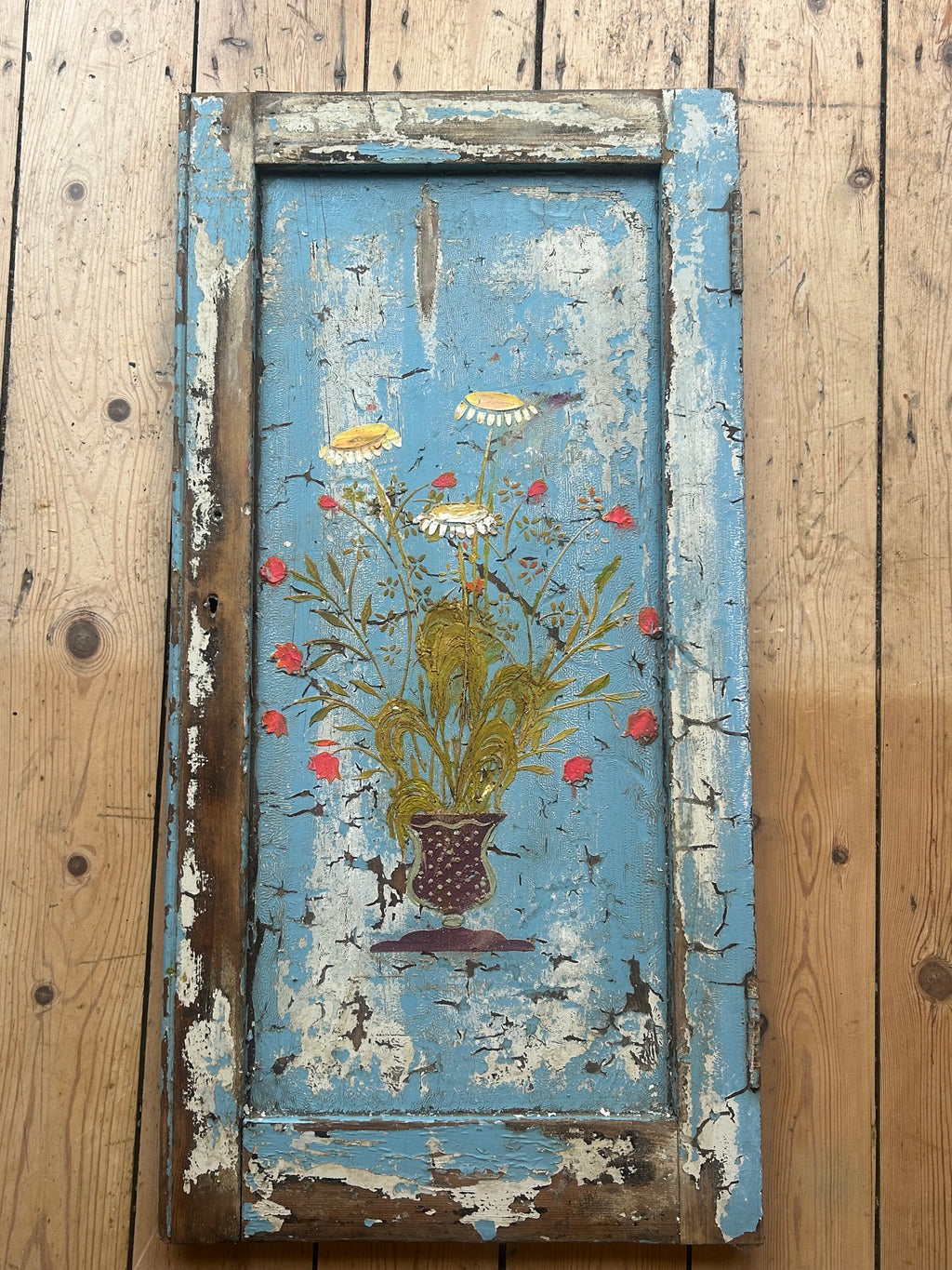Reclaimed Door Hanging with Daisies