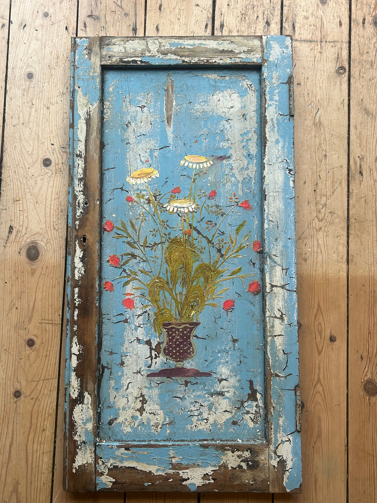 Reclaimed Door Hanging with Daisies