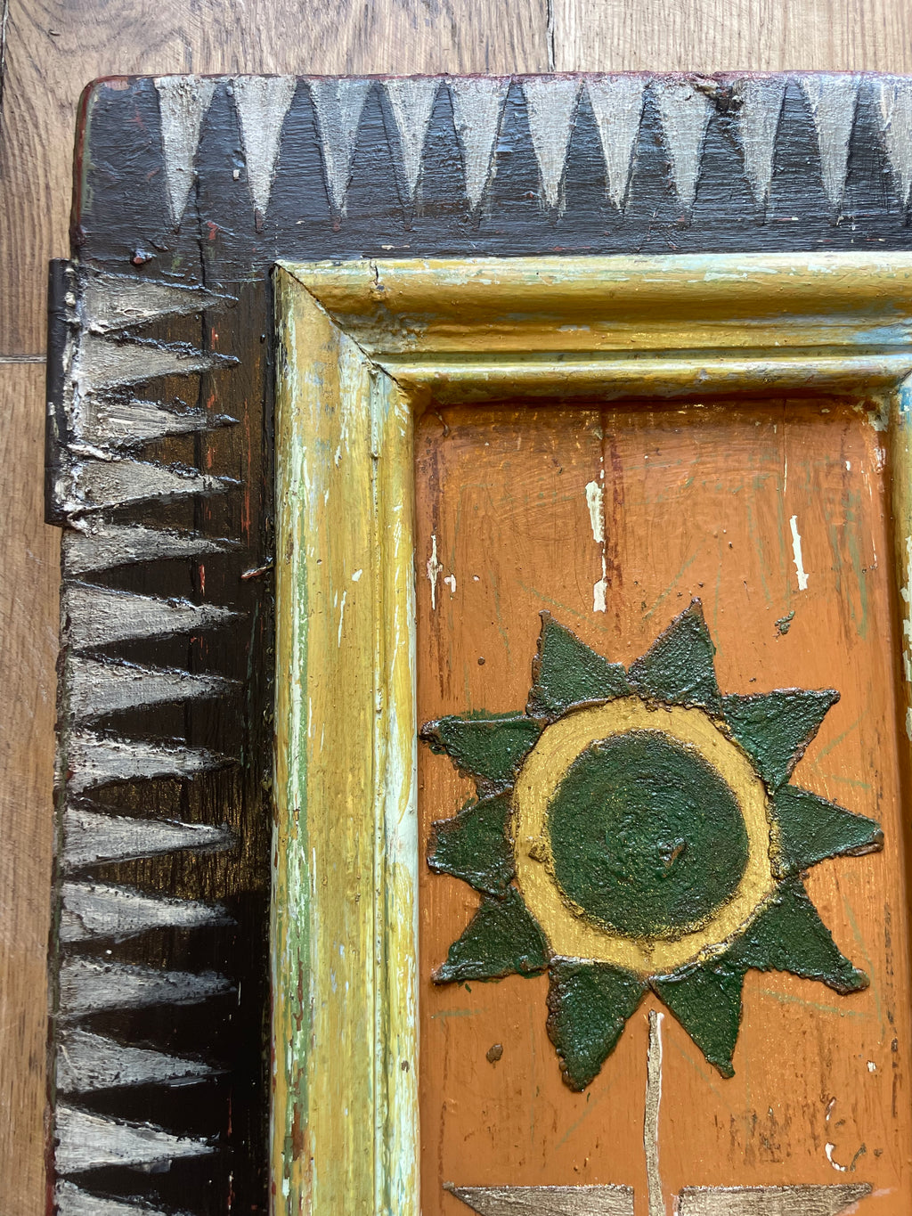 Vintage Folk Art Flower Wallhanging